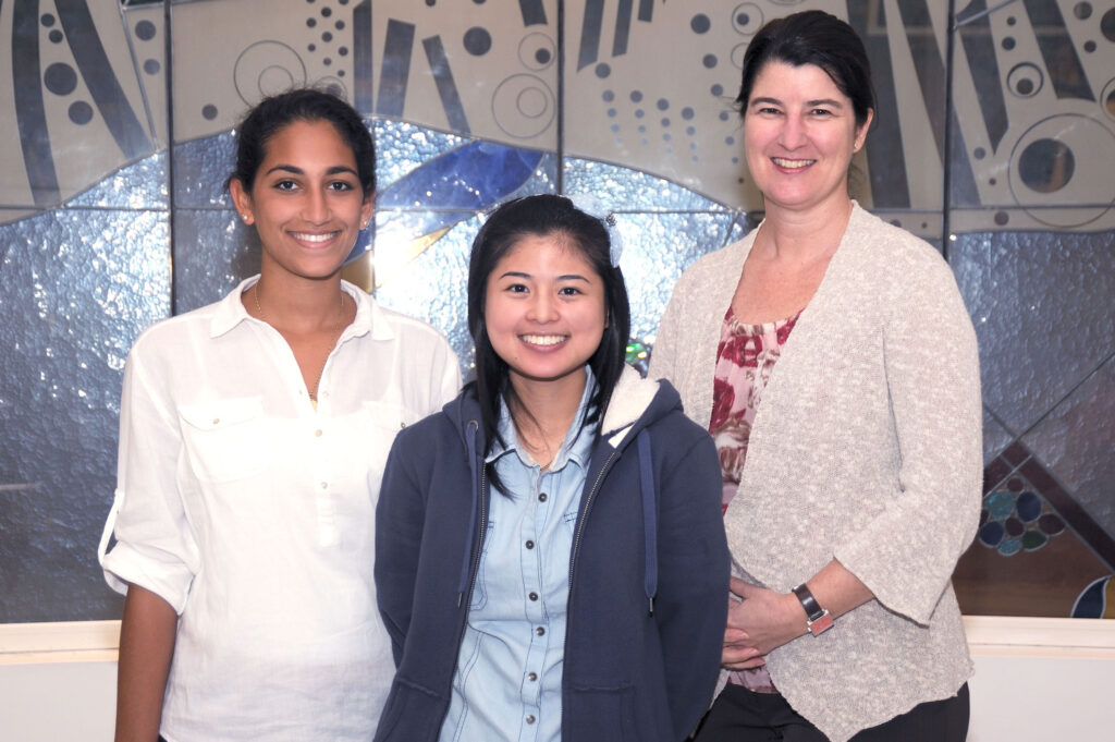 20120913scholarships001