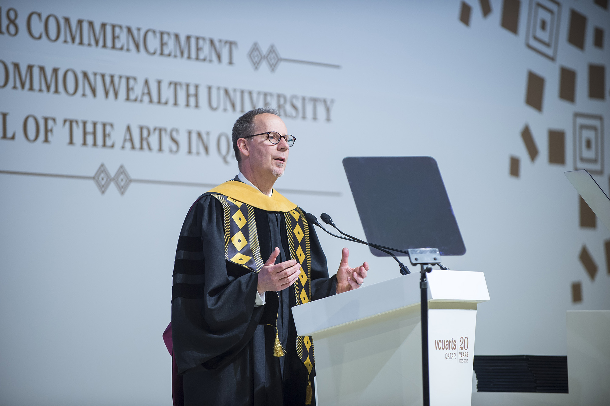 Brixey Commencement Rc48348