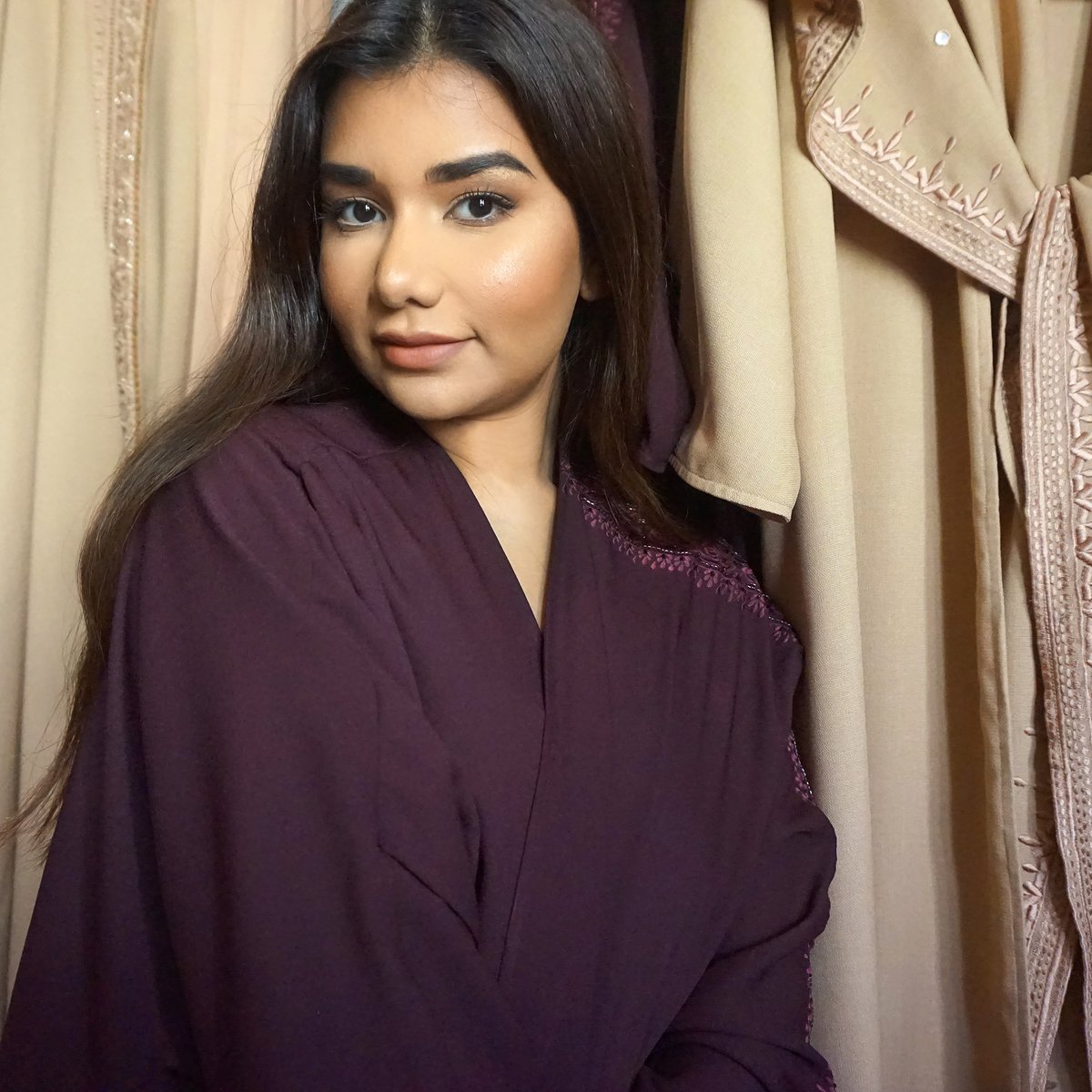 Selina Daagg5ywkaazh6w