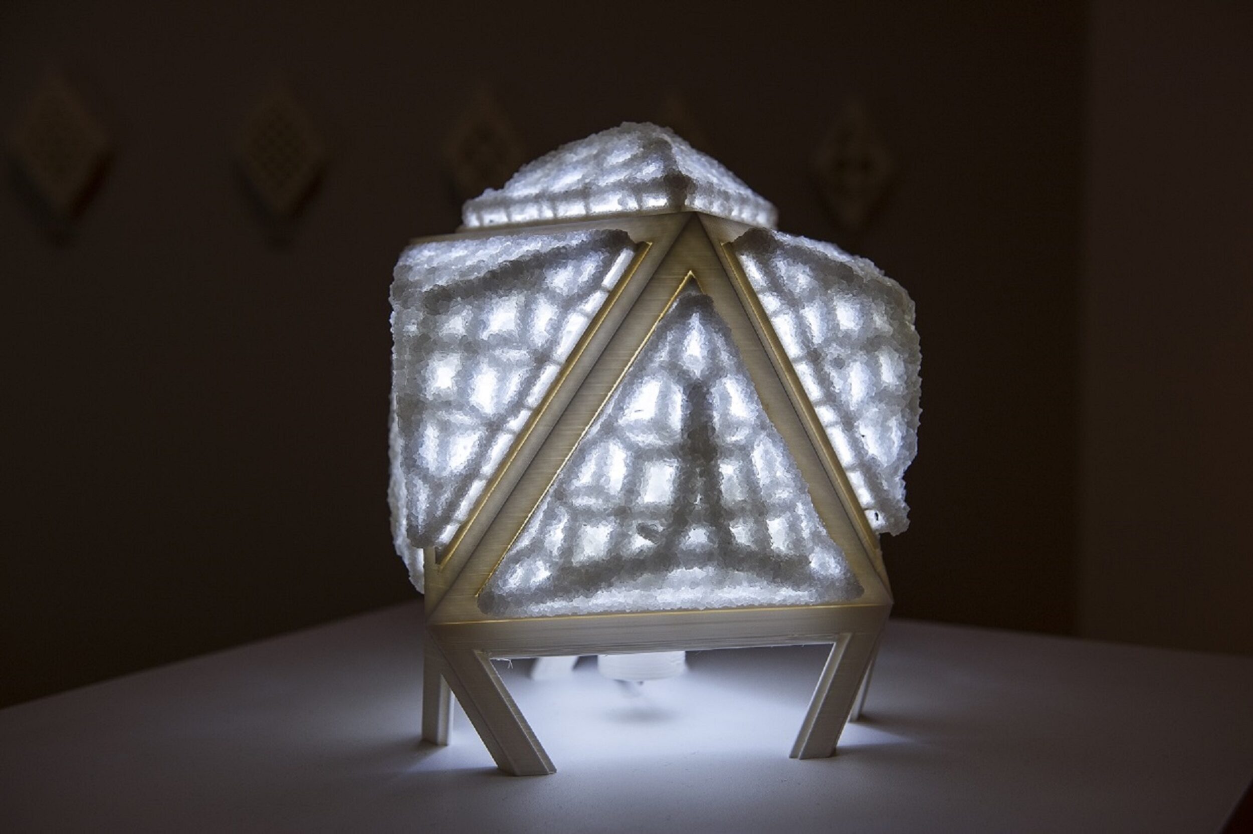 This Table Lamp Combines Design With The Natural Process Of Crystallizatio.