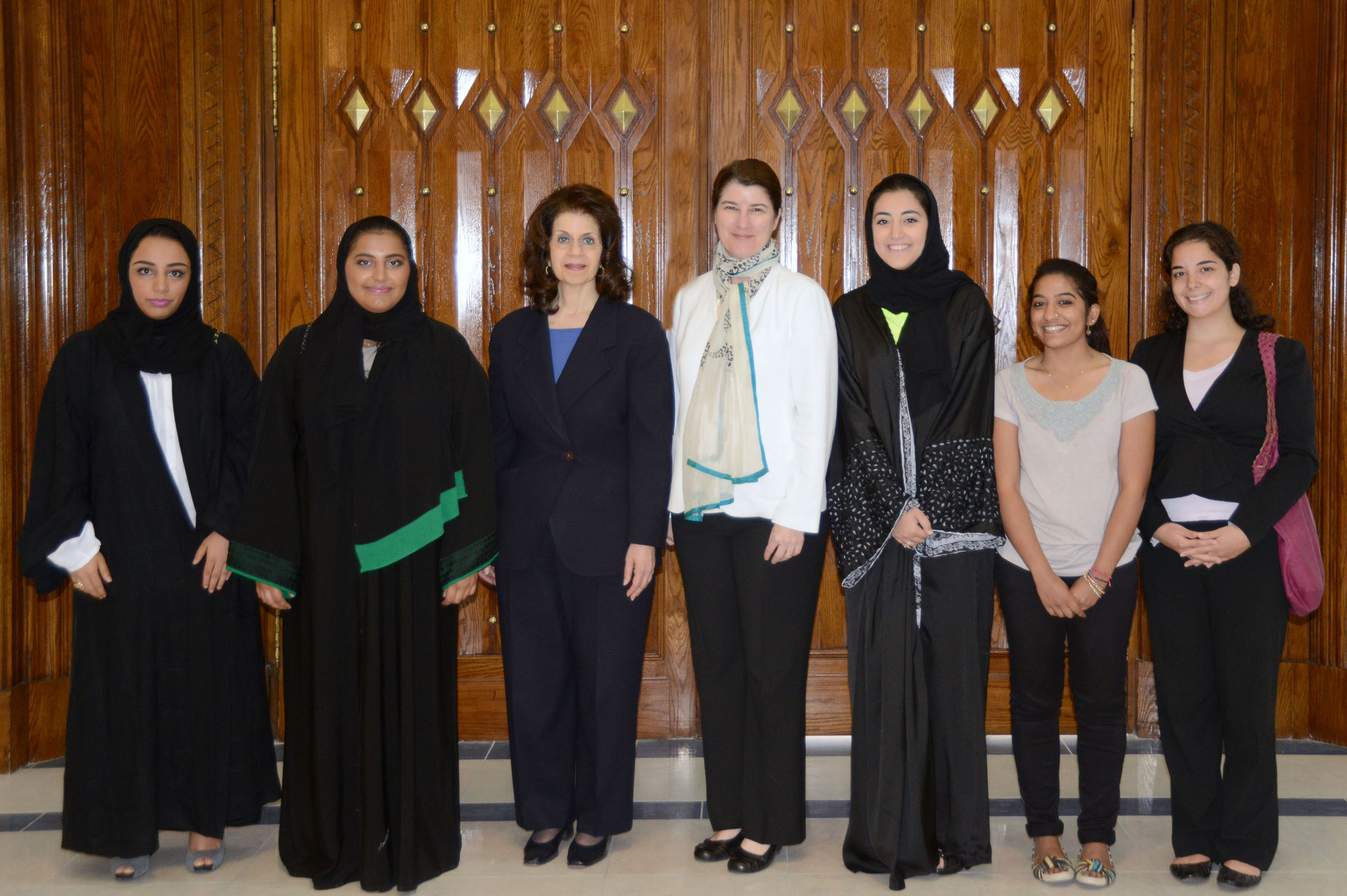Usamassadorvisit011