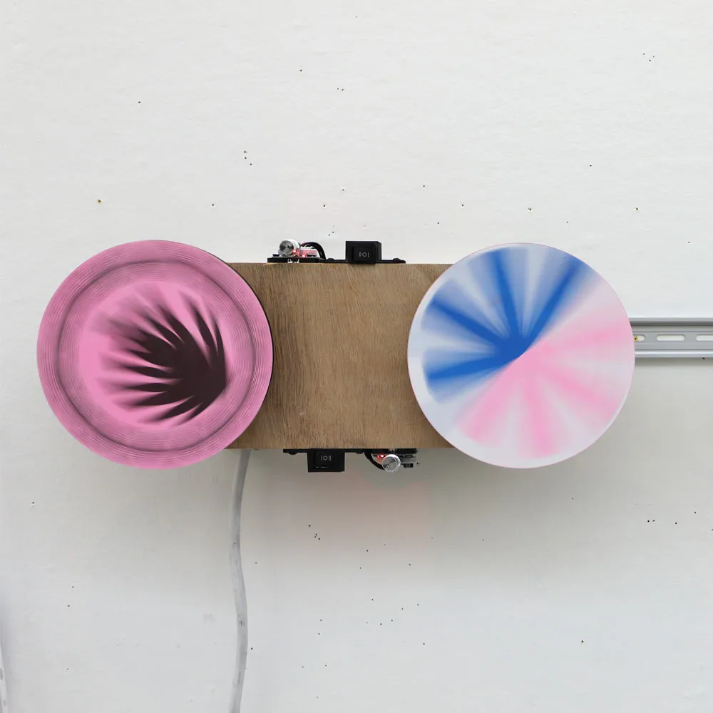 Mobile 2 Rotoriso 2 Varvaraguljajeva Varvara Guljajeva