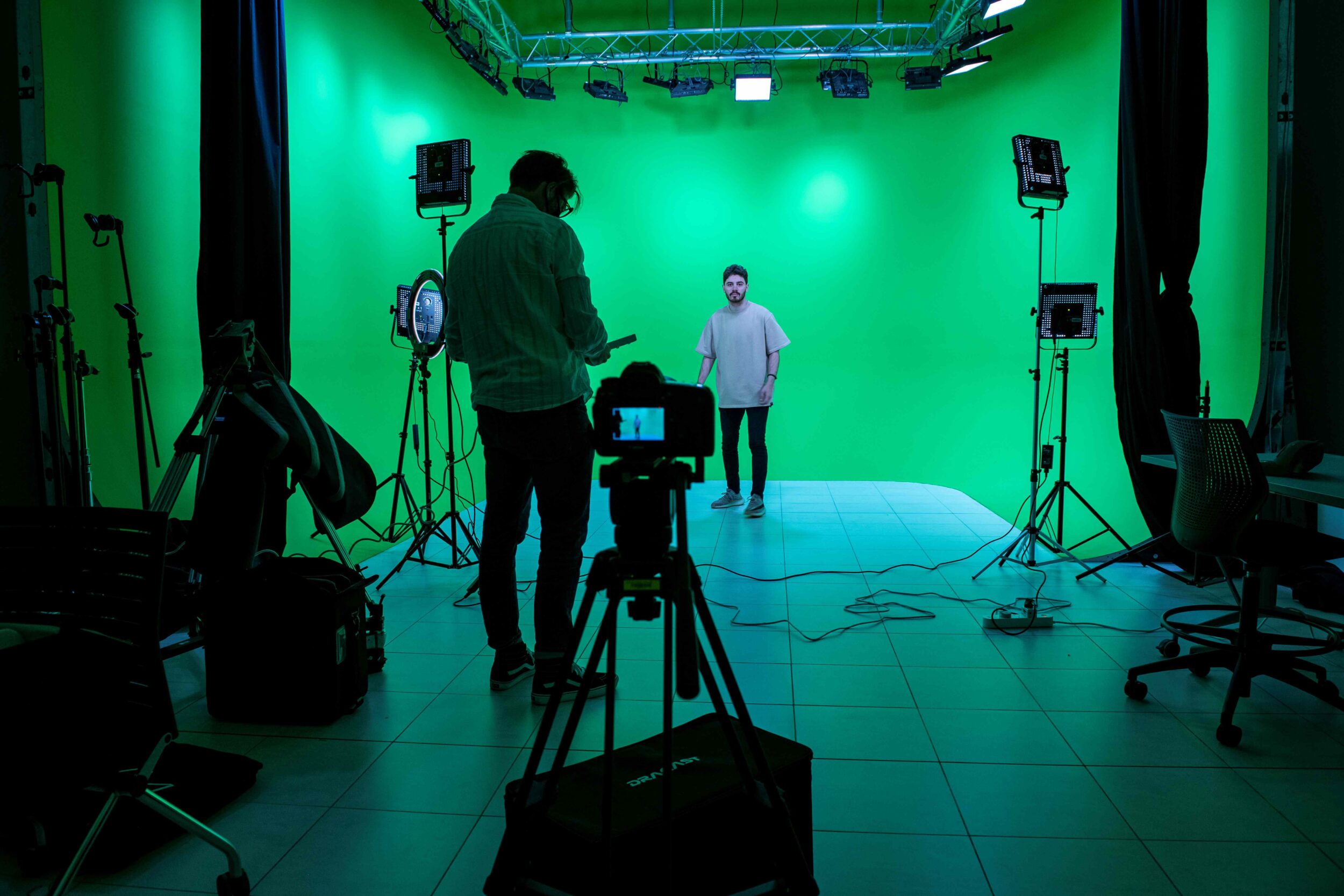 Admissions Innovative Media Studios (1)